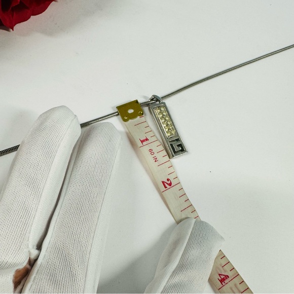 💎CRYSTAL G PENDANT NECKLACE - Picture 12 of 12